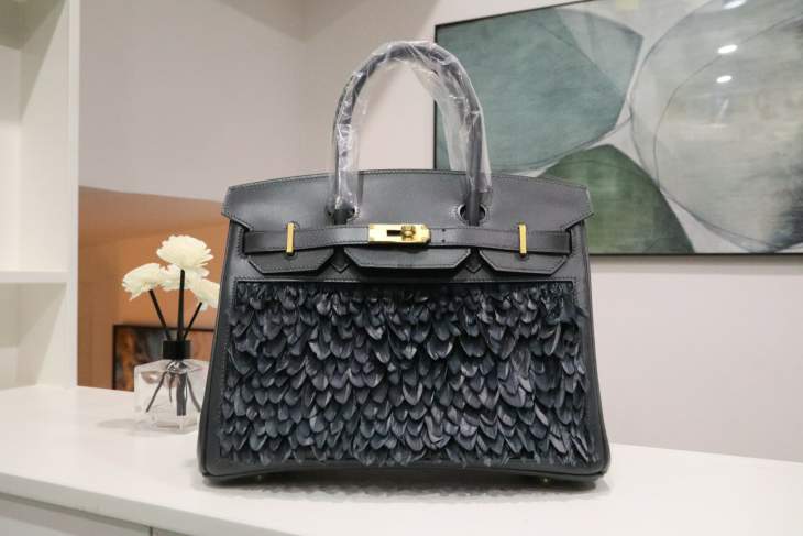 Picture of Hermes Handbags _SKUfw236184369fw